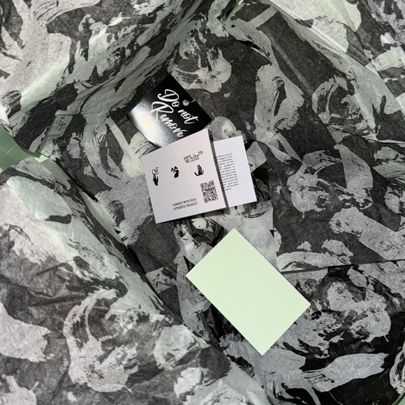 Off white Sneakers - Picture 12 of 14